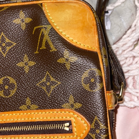 Authentic Louis Vuitton Monogram Marly dragonne GM Used condition - Picture 5 of 15
